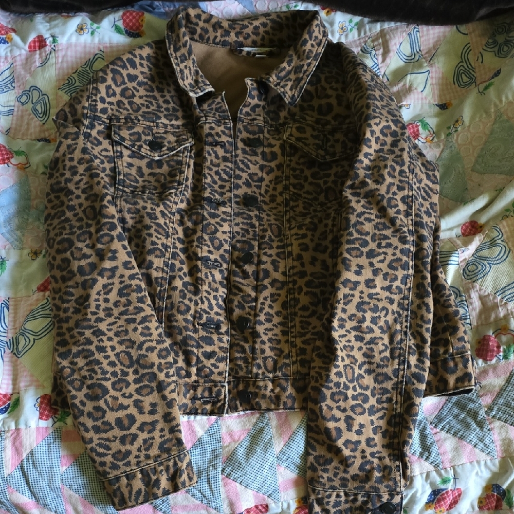 Time and Tru Animal Print Jacket